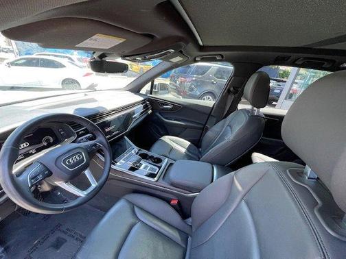 2021 Audi Q7 55 Premium
