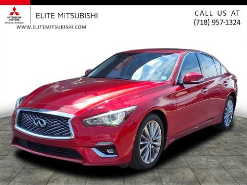 2022 INFINITI Q50 LUXE