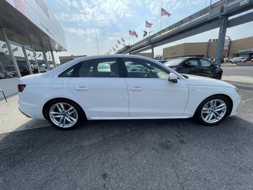 2023 Audi A4 45 S line Premium Plus