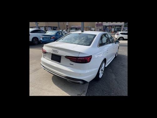 2023 Audi A4 45 S line Premium Plus