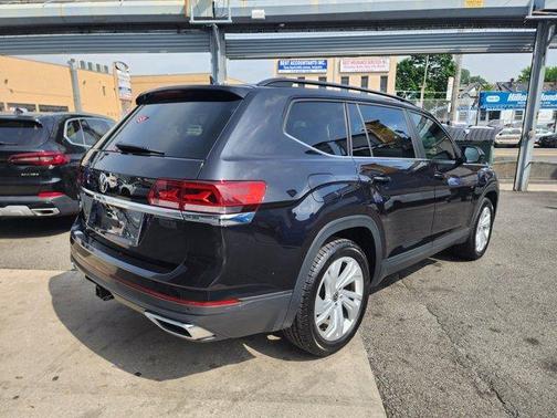 2022 Volkswagen Atlas 3.6L SE w/Technology