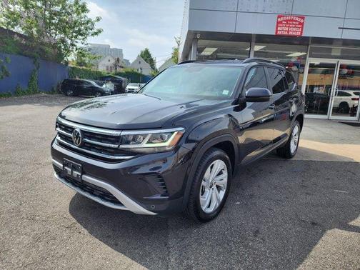 2022 Volkswagen Atlas 3.6L SE w/Technology