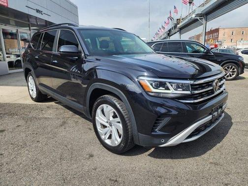 2022 Volkswagen Atlas 3.6L SE w/Technology