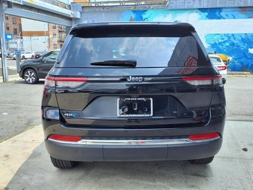2023 Jeep Grand Cherokee 4xe Base