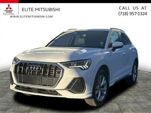 2024 Audi Q3 45 S line Premium