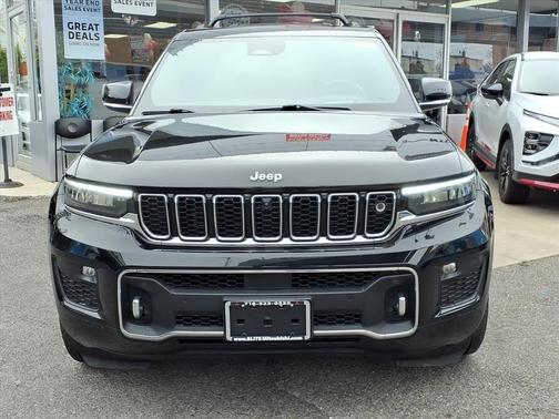 2022 Jeep Grand Cherokee Overland