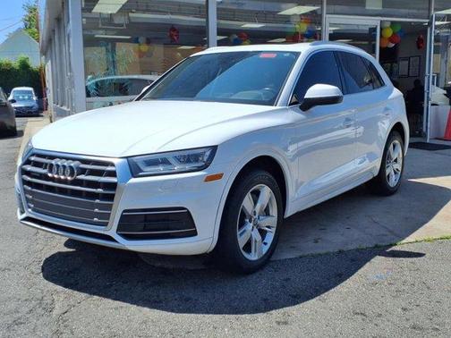 2018 Audi Q5 2.0T Premium Plus