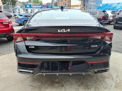 2024 Kia K5 GT-Line