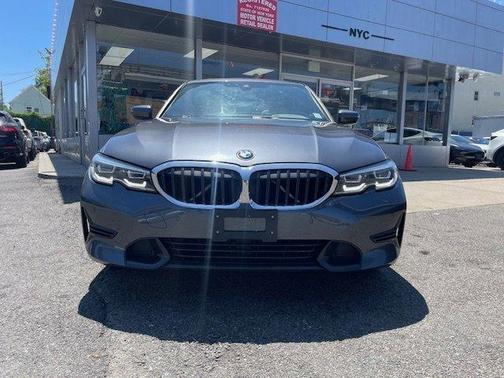 2021 BMW 330 i xDrive