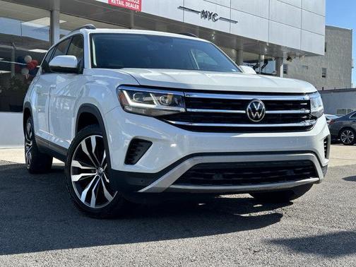 2022 Volkswagen Atlas 3.6L SE w/Technology
