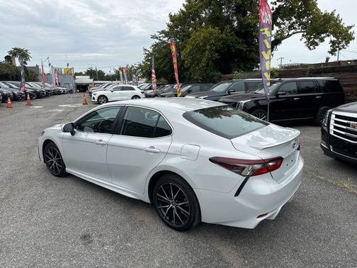2024 Toyota Camry SE Nightshade