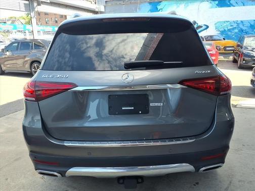2022 Mercedes-Benz GLE 350 Base 4MATIC