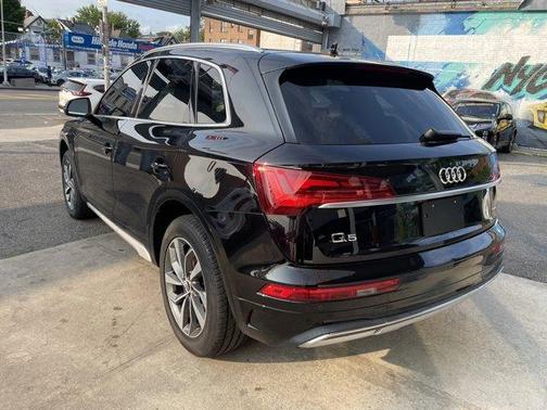 2021 Audi Q5 40 Premium Plus