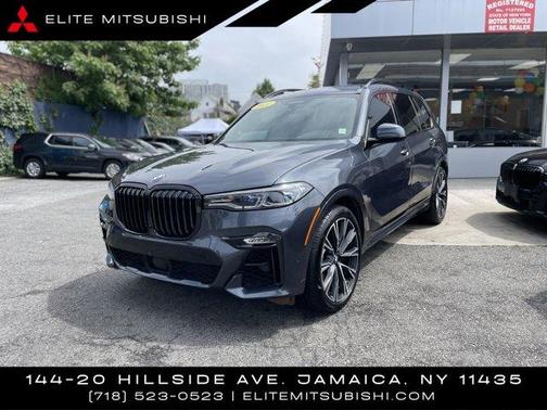 2021 BMW X7 M50i