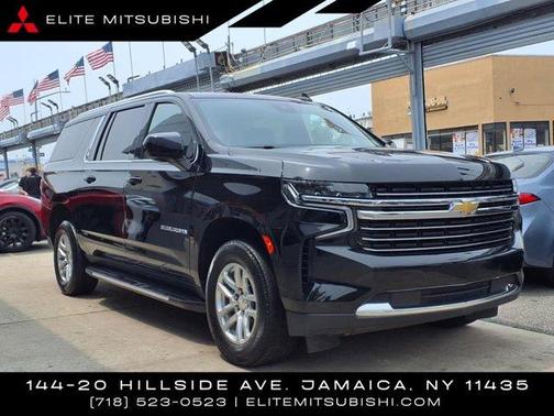 2023 Chevrolet Suburban LT