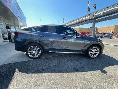 2021 BMW X6 xDrive40i