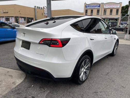 2020 Tesla Model Y Long Range