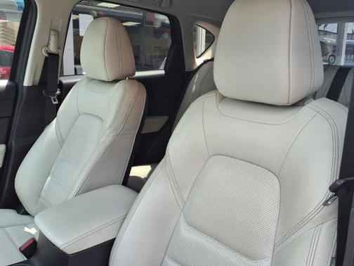 2023 Mazda CX-5 Preferred