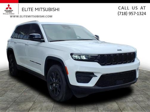 2024 Jeep Grand Cherokee Laredo