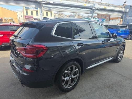 Dark Graphite Metallic 2021 BMW X3 xDrive30i