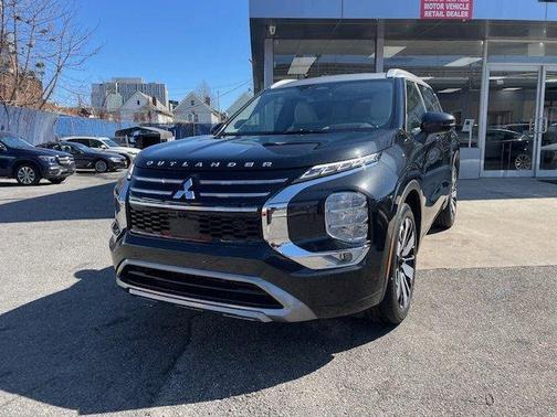 2025 Mitsubishi Outlander Platinum Edition
