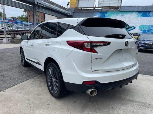 2022 Acura RDX Advance Package