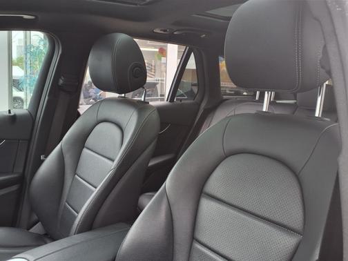2021 Mercedes-Benz GLC 300 Base 4MATIC
