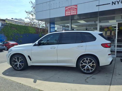 White 2020 BMW X5 xDrive40i