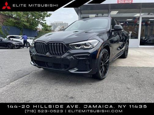 2022 BMW X6 M50i