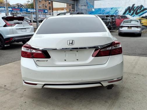 2017 Honda Accord EX