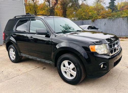 2010 Ford Escape XLT