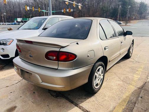 2001 Chevrolet Cavalier Base
