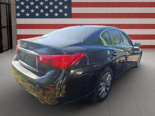 Black 2015 INFINITI Q50 Premium