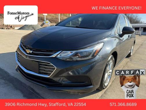 Gray 2017 Chevrolet Cruze LT