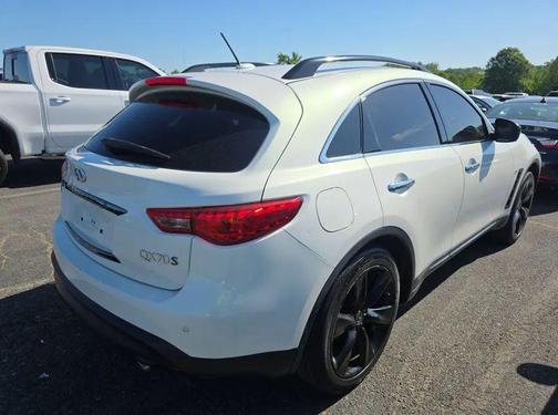 Moonlight White 2016 INFINITI QX70 Base