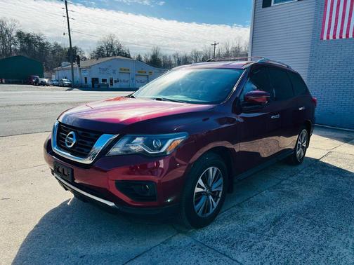 2020 Nissan Pathfinder SL 2WD