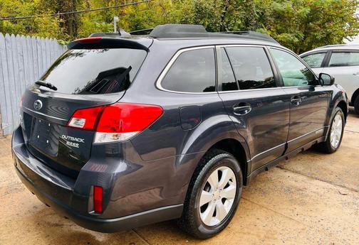 2011 Subaru Outback 2.5 i Limited