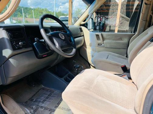 2003 Volkswagen Eurovan GLS