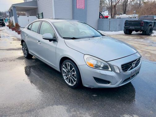 2011 Volvo S60 T6