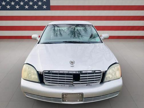 2004 Cadillac DeVille Base