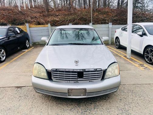 2004 Cadillac DeVille Base