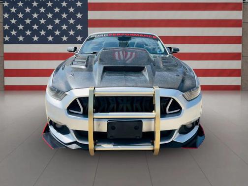 2015 Ford Mustang V6