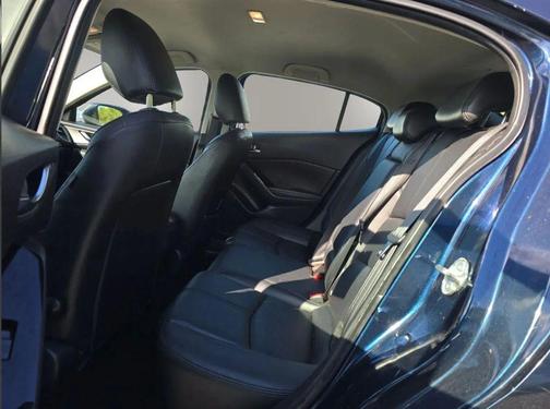 Deep Crystal Blue Mica 2018 Mazda Mazda3 Touring