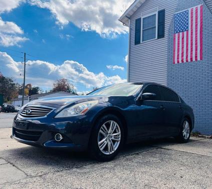 2011 INFINITI G37 Journey