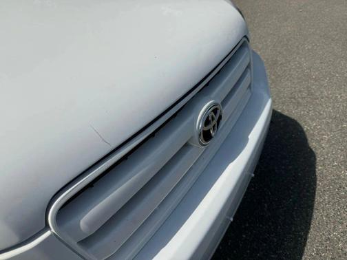 2005 Toyota Highlander Base