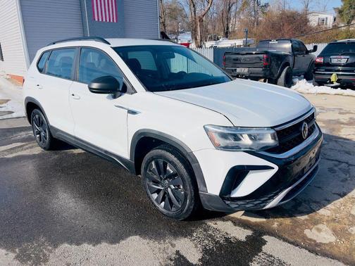 2022 Volkswagen Taos 1.5T S