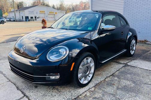 2013 Volkswagen Beetle 2.0T Fender Edition