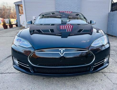 2013 Tesla Model S Performance