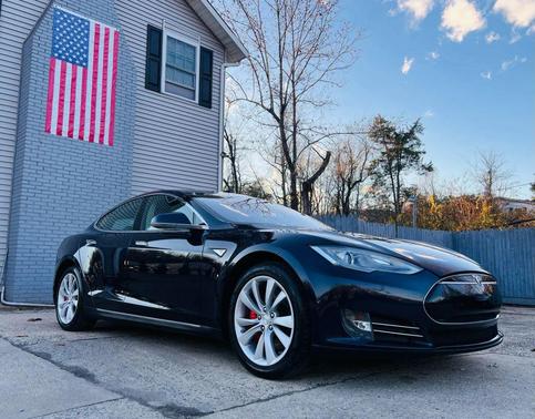 2013 Tesla Model S Performance