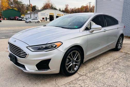 2019 Ford Fusion SEL